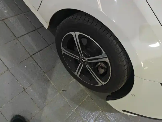 Mercedes-Benz A-Class — Фото автомобиля 6
