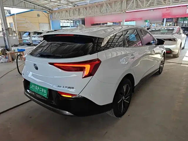 Buick Velite 6 — Фото автомобиля 6