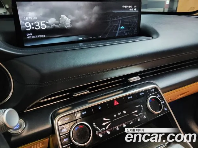 Genesis GV80 — Фото автомобиля 17