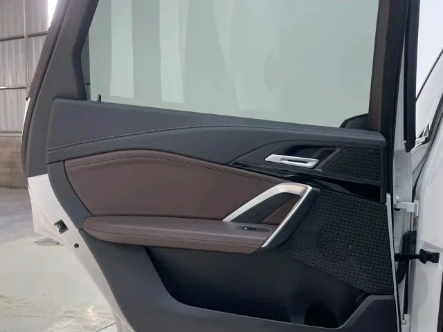 BMW X1 — Фото автомобиля 14