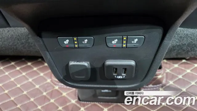 ChevroletGMDaewoo Equinox Новый Next Equinox 2WD Premier — Фото автомобиля 19