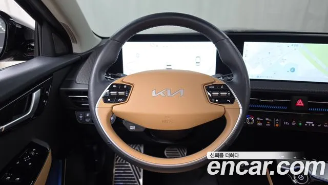 Kia EV6 — Фото автомобиля 11