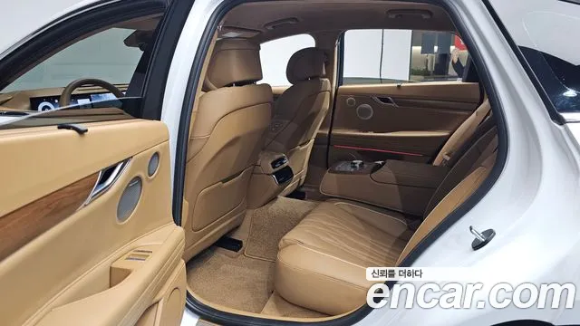 Genesis G80 Бензин 2.5 турбо 2WD — Фото автомобиля 11