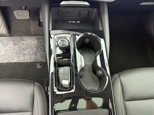 Buick Envision S — Фото автомобиля 13