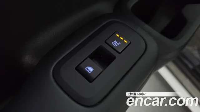 Hyundai Santa Fe MX5 — Фото автомобиля 28