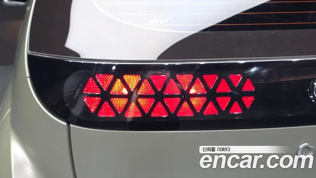 Hyundai Casper Casper Turbo Essential — Фото автомобиля 21