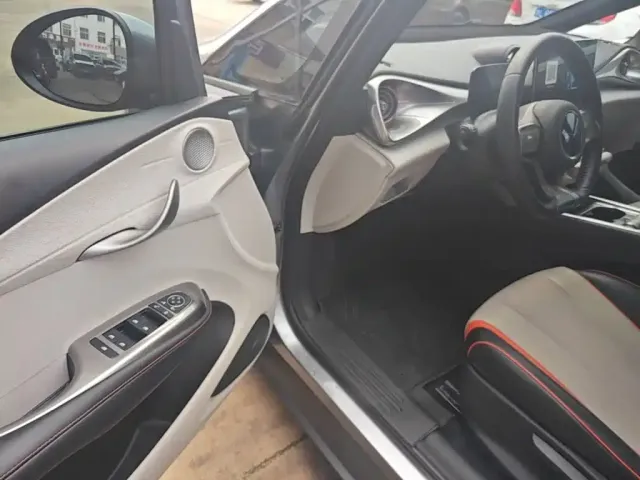 BYD Dolphin 2021 Model 405km Fashion Edition — Фото автомобиля 15