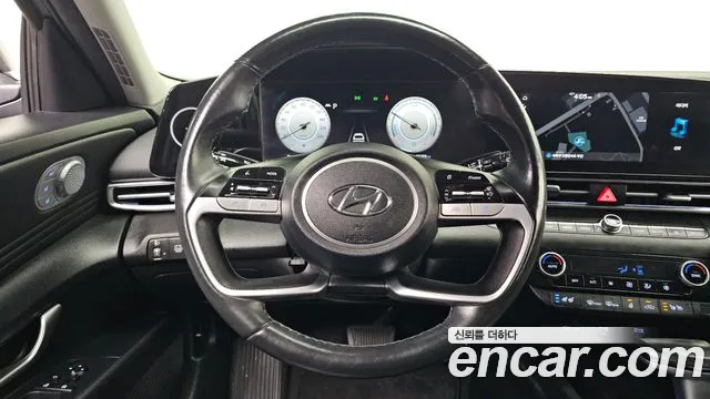 Hyundai Avante CN7 — Фото автомобиля 24