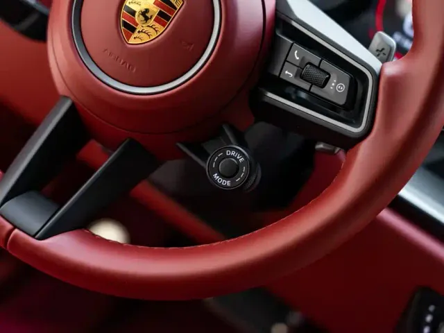 Porsche 911 — Фото автомобиля 14