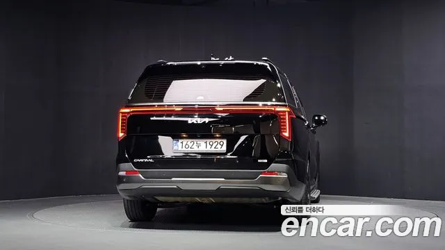 Kia Carnival 4th Gen — Фото автомобиля 4