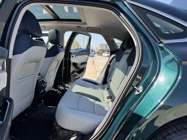 Geely Xingrui — Фото автомобиля 16
