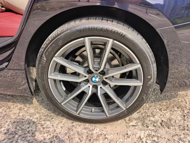 BMW 3 Series — Фото автомобиля 16