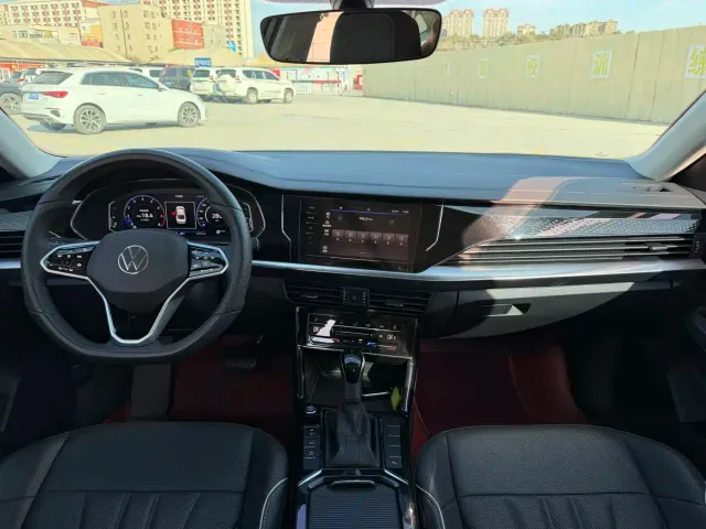 Volkswagen Passat — Фото автомобиля 8