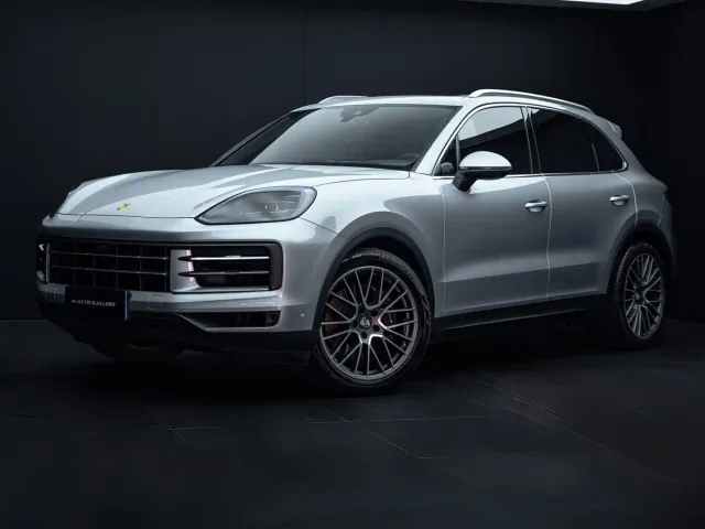 Porsche Cayenne — Фото автомобиля 3