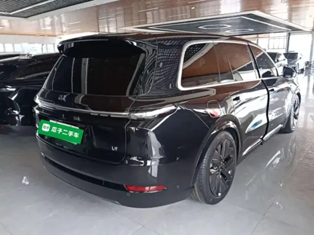 Li Auto L9 — Фото автомобиля 6