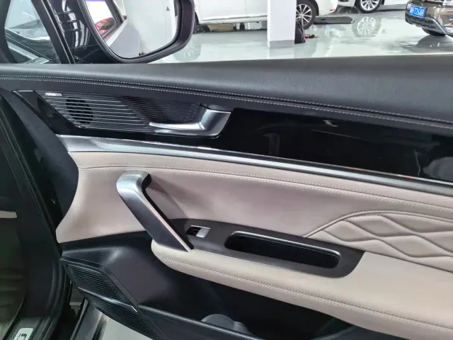 BYD Tang New Energy 2024 Model DM-i Glory Edition 112KM Flagship Type — Фото автомобиля 22