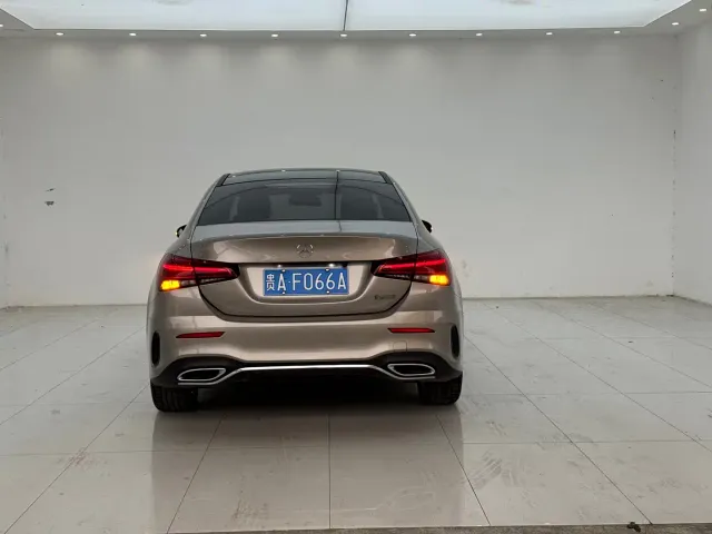 Mercedes-Benz A-Class — Фото автомобиля 8