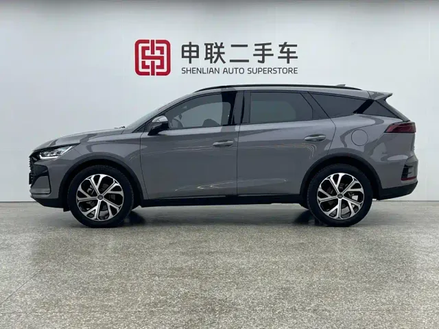 BYD Tang — Фото автомобиля 3