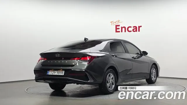 Фотография автомобиля — Hyundai AVANTE