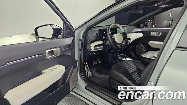 Kia EV4 — Фото автомобиля 10