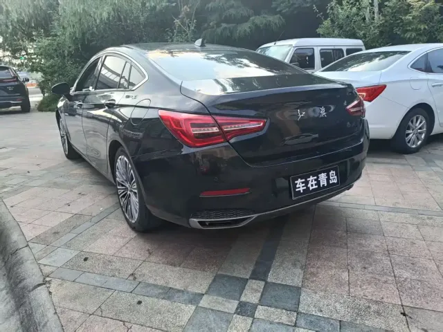 Hongqi Hongqi H5 2022 Classic 1.5T DCT Flag Rhythm Edition — Фото автомобиля 14
