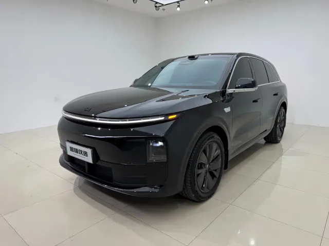 Фотография автомобиля — Li Auto L6