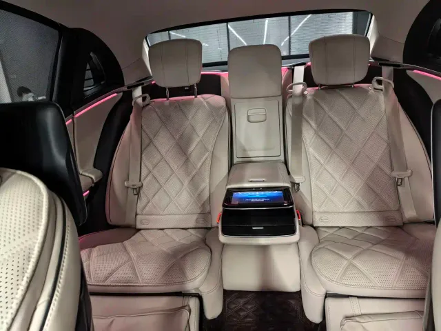 Mercedes-Benz Maybach S-Class — Фото автомобиля 17
