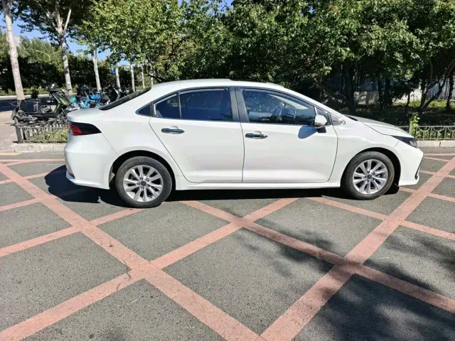 Toyota Corolla — Фото автомобиля 7