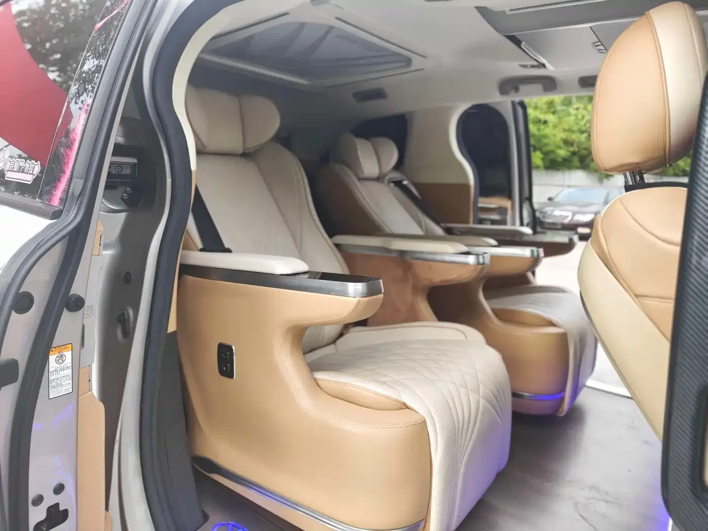 Toyota Toyota Sienna 2021 2.5L Hybrid Comfort Edition — Фото автомобиля 8