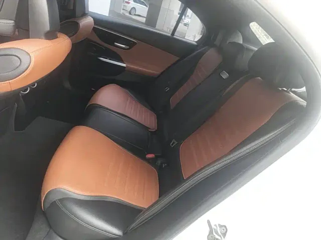 Mercedes-Benz C-Class — Фото автомобиля 16