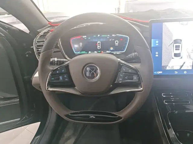 BYD Han — Фото автомобиля 10