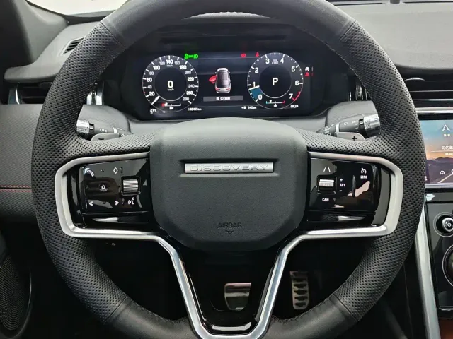 Land Rover Discovery Sport — Фото автомобиля 11