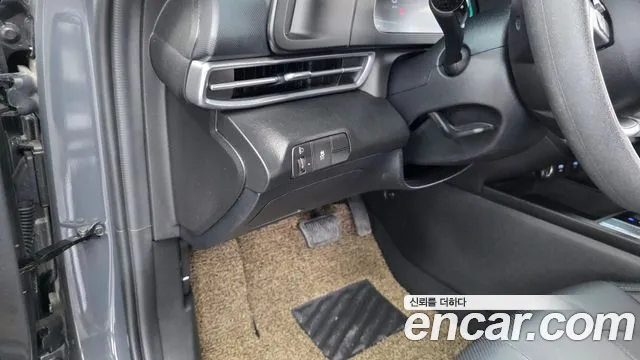 Hyundai AVANTE Новый Avante (CN7) — Фото автомобиля 17