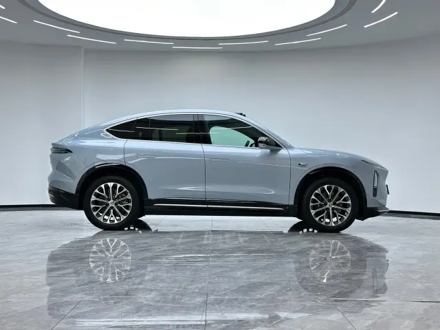 Nio EC6 — Фото автомобиля 8