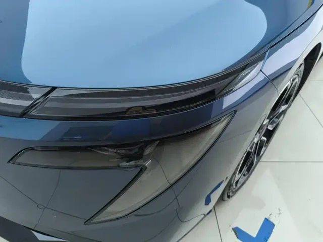 Nissan N7 — Фото автомобиля 5