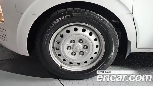 Hyundai Staria — Фото автомобиля 5