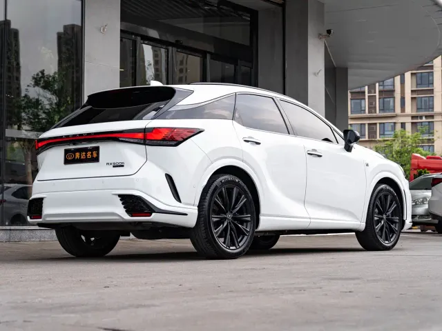 Lexus RX — Фото автомобиля 3