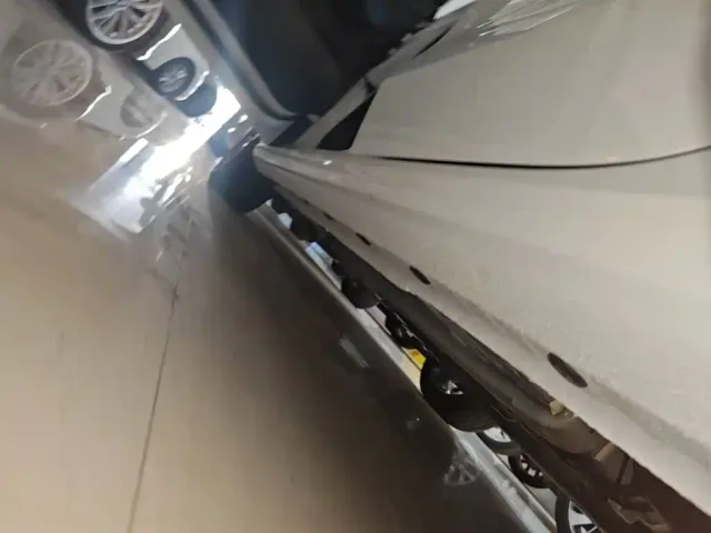 Geely Emgrand — Фото автомобиля 21