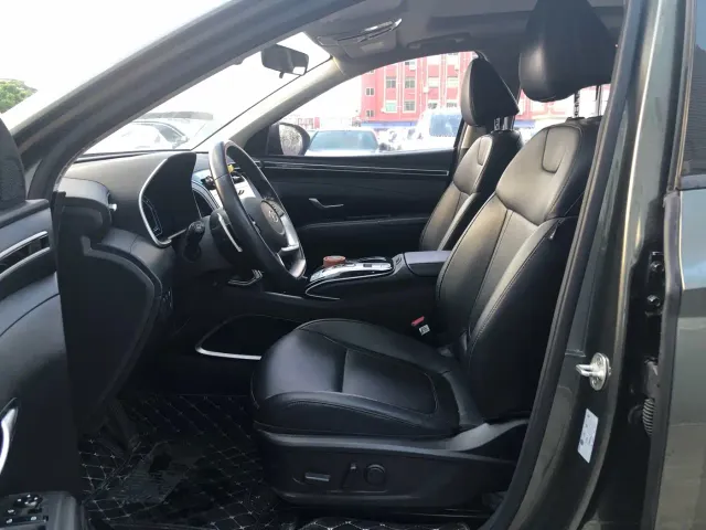 Hyundai Tucson — Фото автомобиля 10