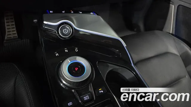 Kia EV6 — Фото автомобиля 12