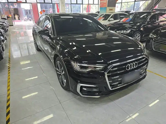 Audi A6L — Фото автомобиля 3