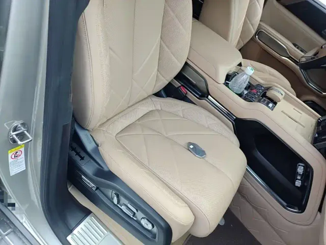 Fang Cheng Bao Leopard 8 2025 Zhiyong Flagship 7-Seater — Фото автомобиля 24