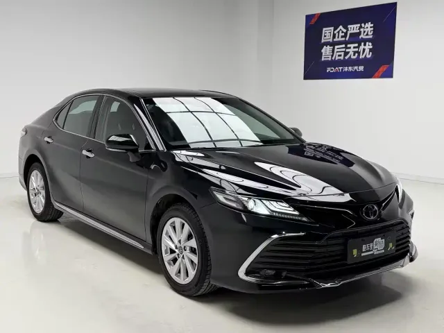Toyota Camry — Фото автомобиля 3