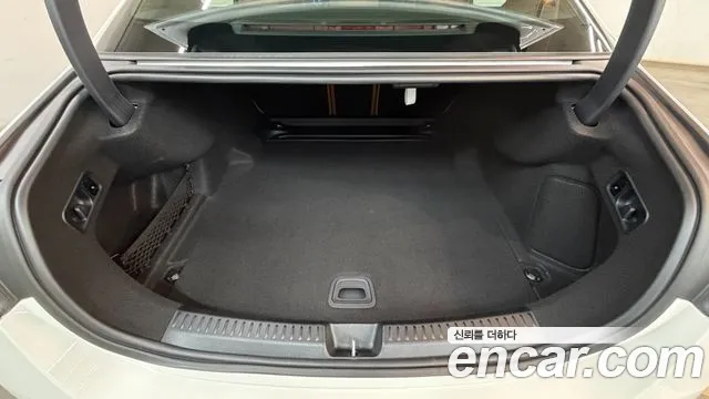 Mercedes-Benz E-Class E-класс W214 E300 4MATIC Exclusive — Фото автомобиля 18
