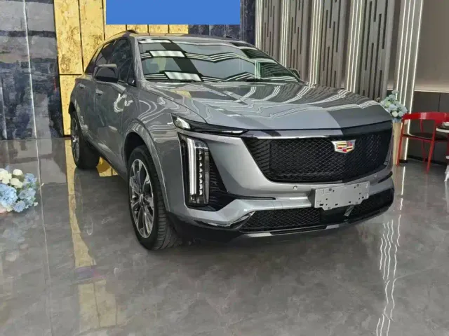Cadillac XT5 — Фото автомобиля 3
