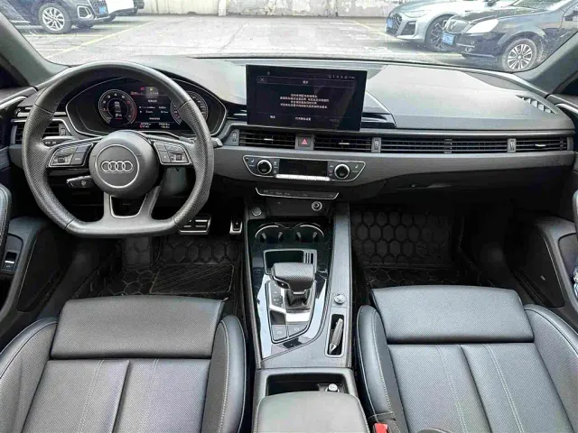 Audi A4L — Фото автомобиля 6