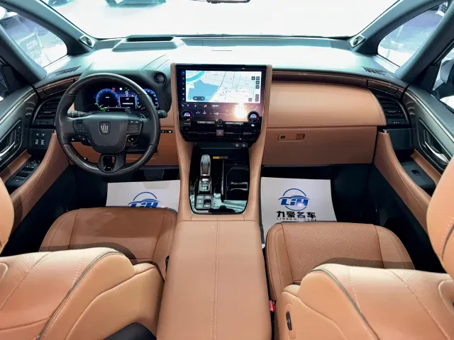 Toyota Vellfire — Фото автомобиля 7