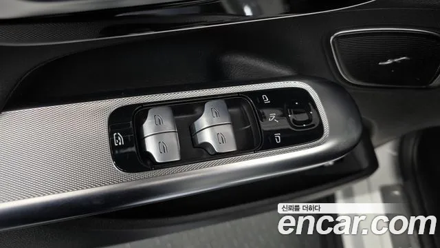 Mercedes-Benz EQE V295 — Фото автомобиля 29