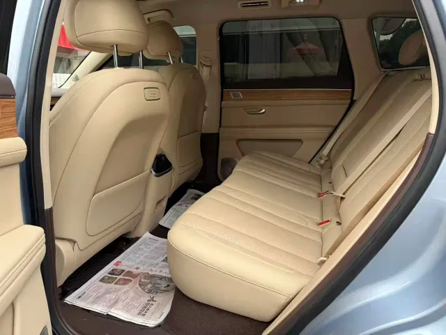 AITO Wenjie AITO M7 2024 1.5T Smart AWD Max Edition 5-Seater — Фото автомобиля 5