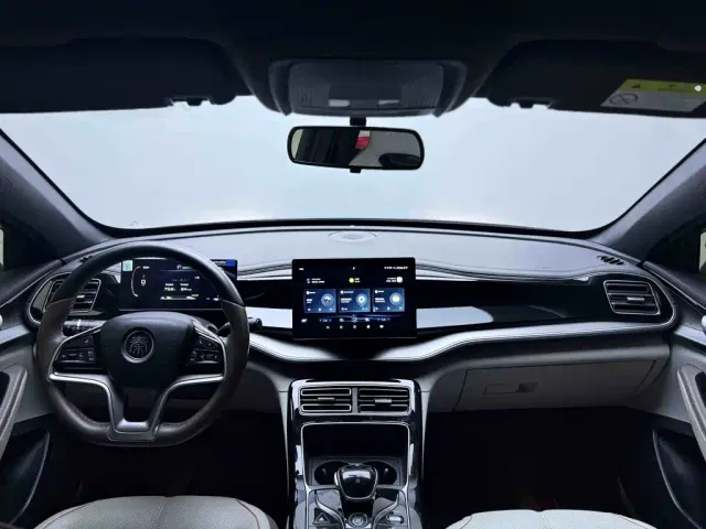 BYD Qin PLUS — Фото автомобиля 9